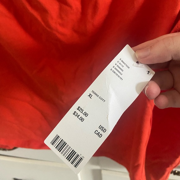 Off the shoulder top - Picture 3 of 3